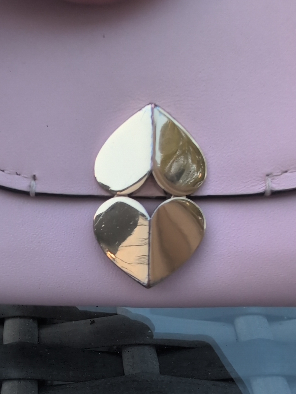 Kate Spade Light Pink Leather Compact Wallet with Gold Heart Clasp - Picture 8 of 11